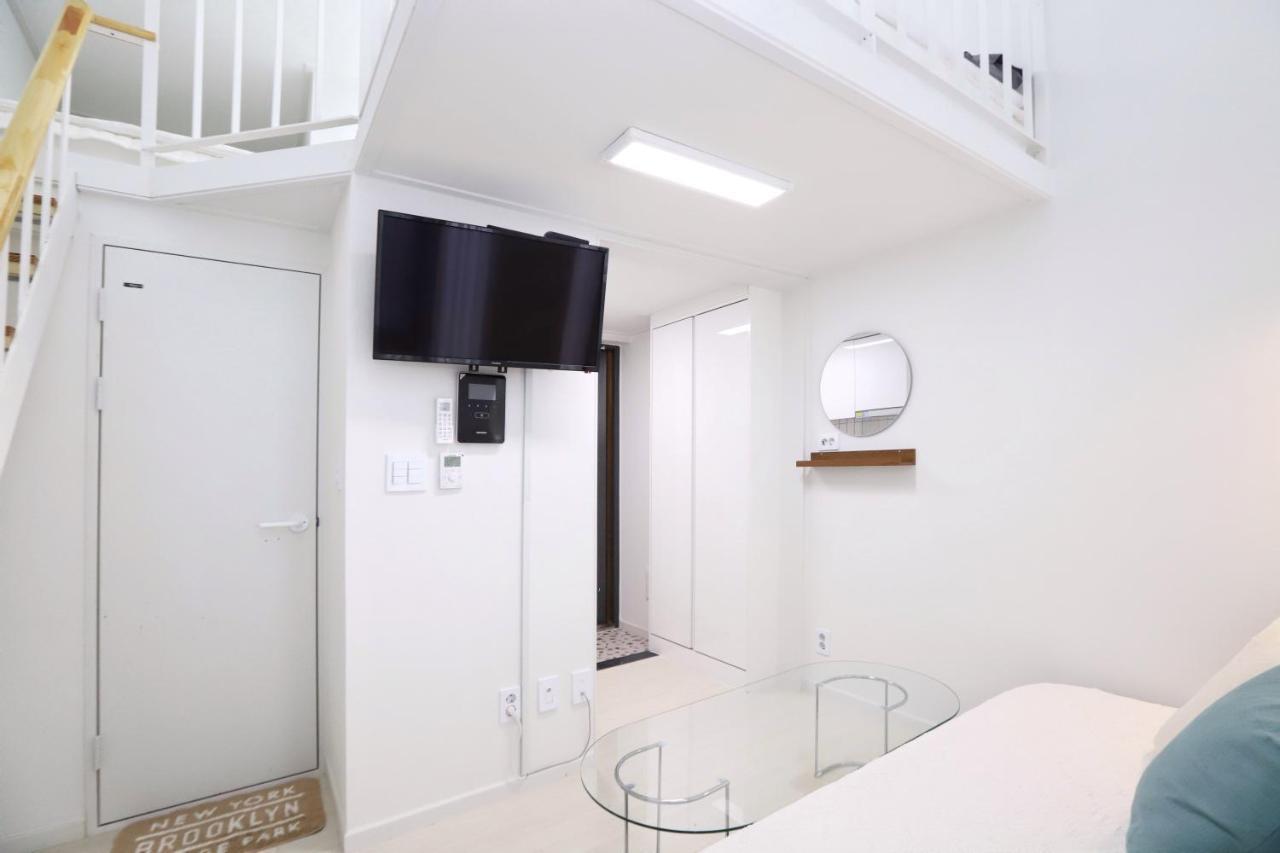 J Garden Apartment Seoul